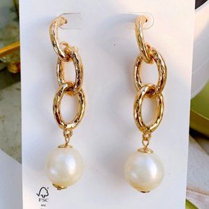 Gold Plated Pearl drop Earrings
